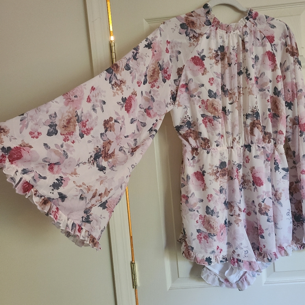 Floral romper - Picture 4 of 6